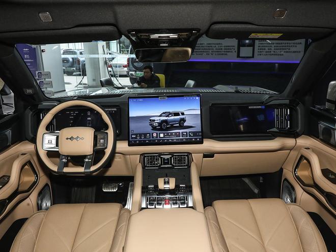 湖光绿配色华为乾崑ADS+魔毯悬架开元棋牌方程豹豹8大五座版上市新增(图3)