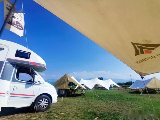 :房车自驾旅行生活全指南开元棋牌网站车轮上的家(图3) :房车自驾旅行生活全指南开元棋牌网站车轮上的家(图3)